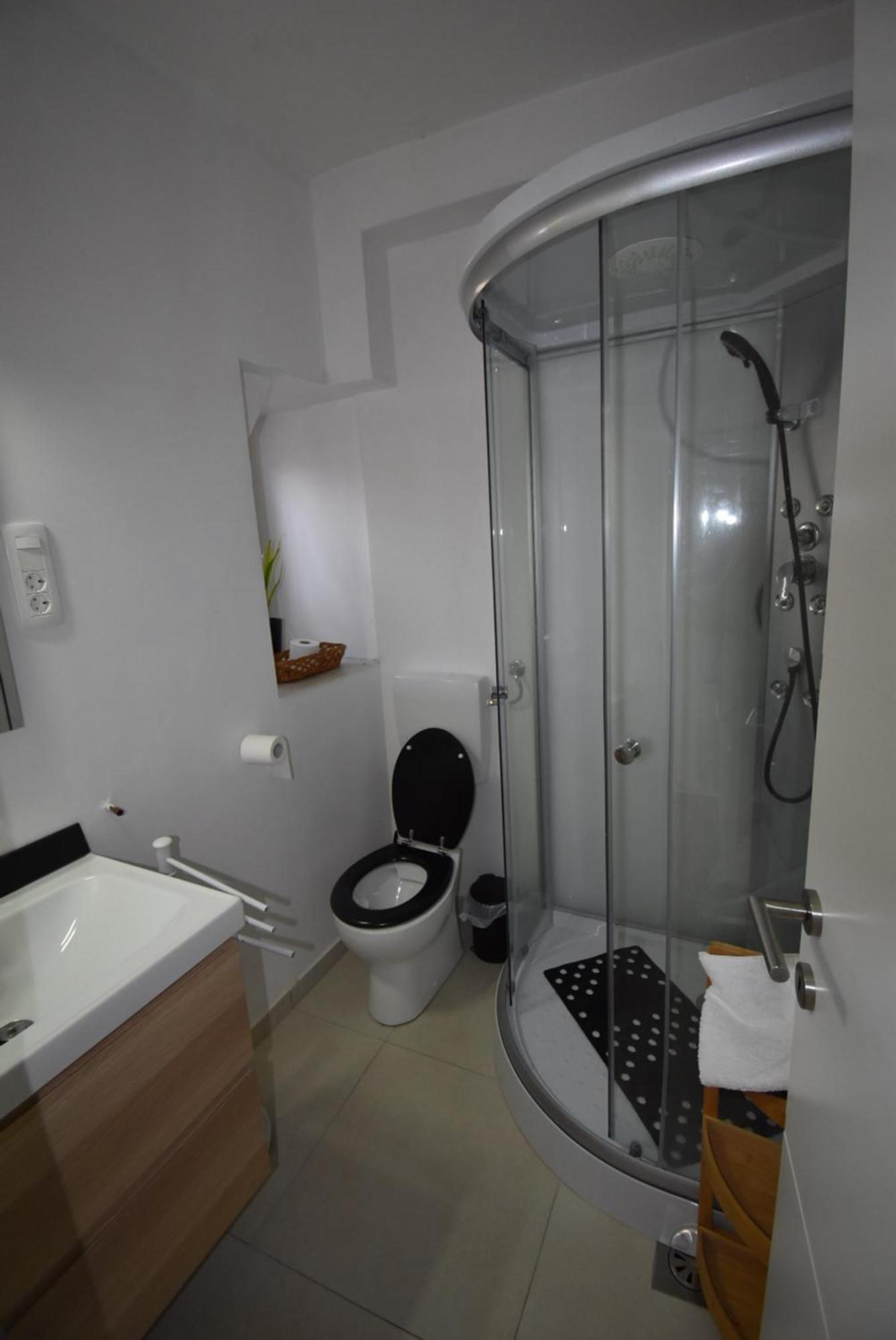 Apartments Free Alps, Massage & Wine Bovec Exterior photo